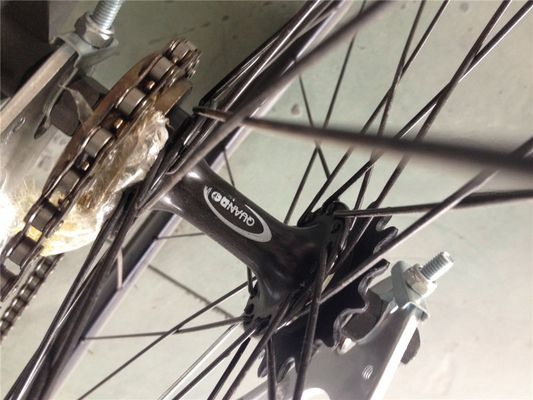 700c Bicicletta a marcia fissa con telaio rigido, tipo ammortizzatore non posteriore e cerchiera in alluminio