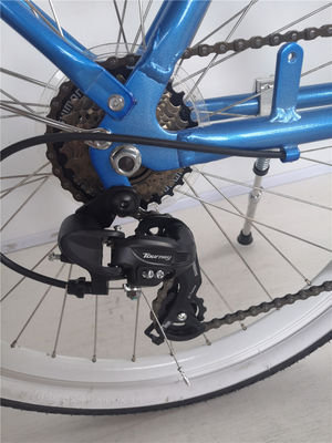 Cornice in lega di alluminio da 26 pollici 7 velocità Vintage Beach Cruiser Bike con portabagagli posteriore