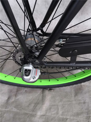 26 pollici Fuso di alluminio 3 velocità Beach Cruiser Bicicleta per adulti caldi Stretch Chopper Bike