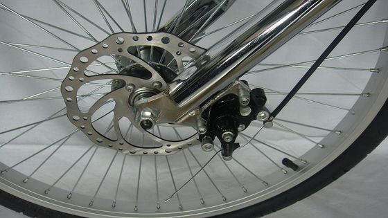 Chopper Bike Black Low Rider Fashion Bike con freno a disco F R V-Brake Technology