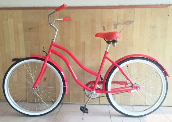 26&quot; Women's Step Thru Beach Cruiser Bike con ingranaggi a velocità singola e cerchi in alluminio