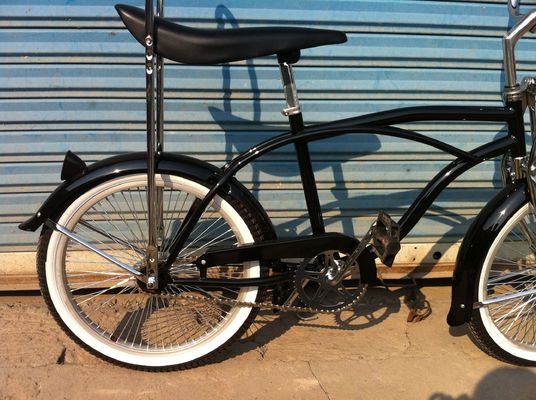 Cornice in acciaio 20 pollici Beach Cruiser CE Monoposto a velocità singola Freccia Lowrider Bicicletta 15KG