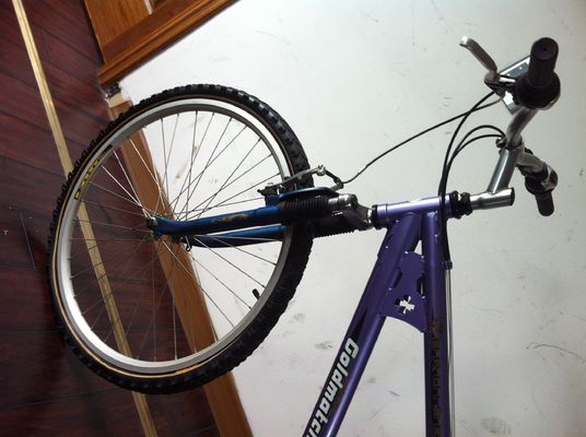 Aluminico senza filo 26&quot; Shimano 21S uomo MTB mountain bike con sospensione anteriore