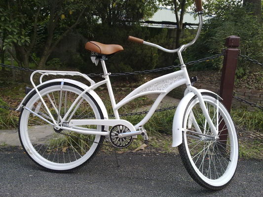 OEM Steel Frame Disc Brake Beach Cruiser Bike per il mercato americano Vendita di metà anno