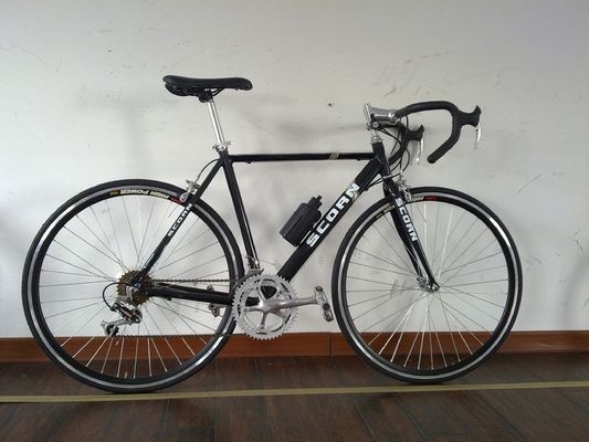 Cornice in lega di alluminio Forchetta in acciaio 700c Corsa 14 velocità Uomini Bicicletta stradale OEM/ODM cinese