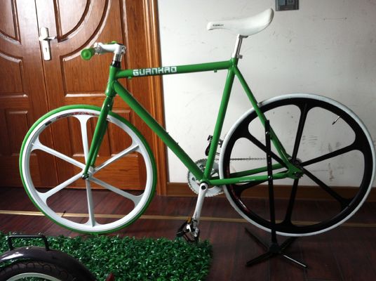 700C Teny Mag 5-Spoke Wheel Fixie Bike Fixed Gear Bike per uomini Capacità di carico 150KG End