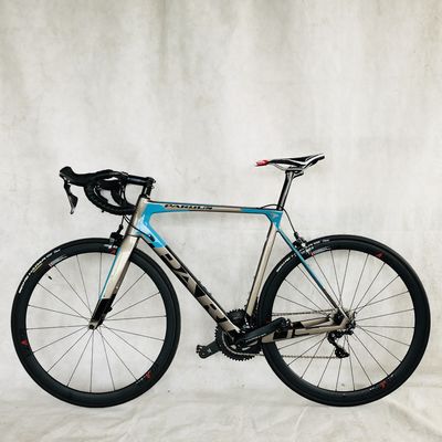 Materiale della cerchiera in fibra di carbonio 22 velocità Shimano ULTEGRA R8000 Aluminico Legato Stem Race Bike