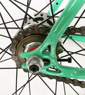 Bicicletta a rotaia monovelocità colorata americana con freno a pinza 700C OEM CE
