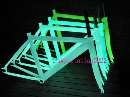 Aluminio 700C FIXED GEAR BICYCLE Brilla al buio Leggera e resistente
