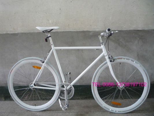 Aluminio 700C FIXED GEAR BICYCLE Brilla al buio Leggera e resistente
