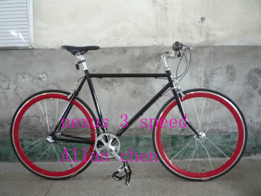 Aluminio 700C FIXED GEAR BICYCLE Brilla al buio Leggera e resistente