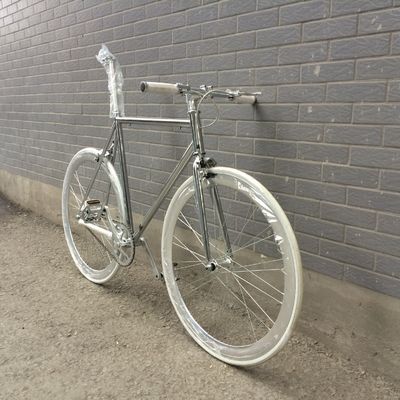 Settimo di cuscinetti sigillati B.B e telaio in acciaio ad alta resistenza 700C Bicicleta a ingranaggi fissi per ingranaggi fissi