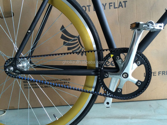 13 kg di peso lordo cintura azionamento moto a marcia fissa con telaio in acciaio Hi-Ten e design di stile