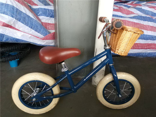 12 pollici pneumatici di schiuma per bambini Balance Bike Giallo Colore Capacità di carico 70kg Cesto di vimini anteriore