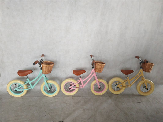 12 pollici pneumatici di schiuma per bambini Balance Bike Giallo Colore Capacità di carico 70kg Cesto di vimini anteriore