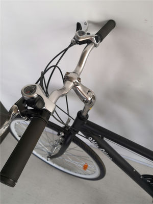 700C Cornice in lega di alluminio 7 marce Classic City Cruiser Ciclo Unisex Uomo Bicicletta per Uomini Bicicletta ibrida 13kg