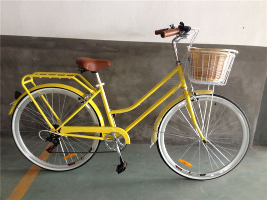 Vintage Women Step Through Bike con cesto anteriore e design classico a 7 velocità