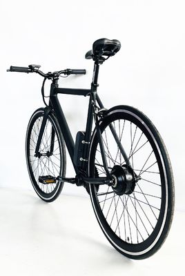 700C 350W 36V 8.8AH Cornice in alluminio CE OEM personalizzato Europa Bicicleta elettrica a velocità singola per uomini