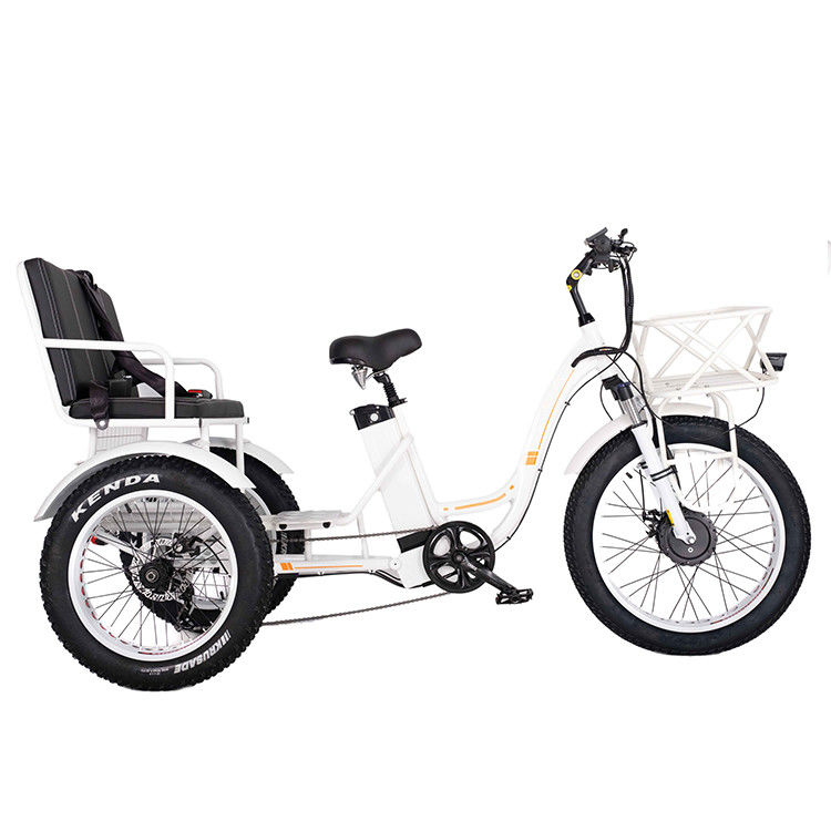 750W ruote anteriori rickshaw elettrico trike con batteria al litio 21AH e 7 marce di velocità