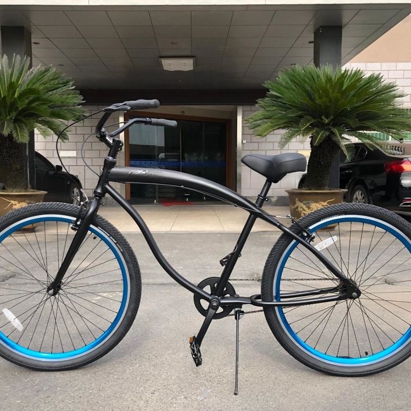 7 velocità City Bike con pneumatici solidi da 24 pollici e materiale di cerchiera in alluminio