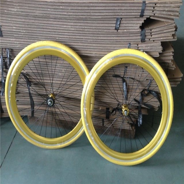 Set di ruote per biciclette a marcia fissa 700C personalizzato con colore Pantone e buco a spigoli 32-40H