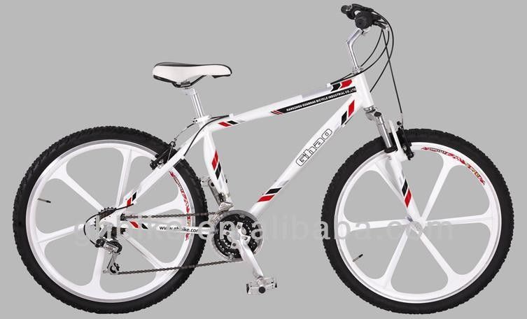 21 velocità ingranaggi Full Aluminum Frame Mountain Bike per 26 &quot;Aventure di montagna