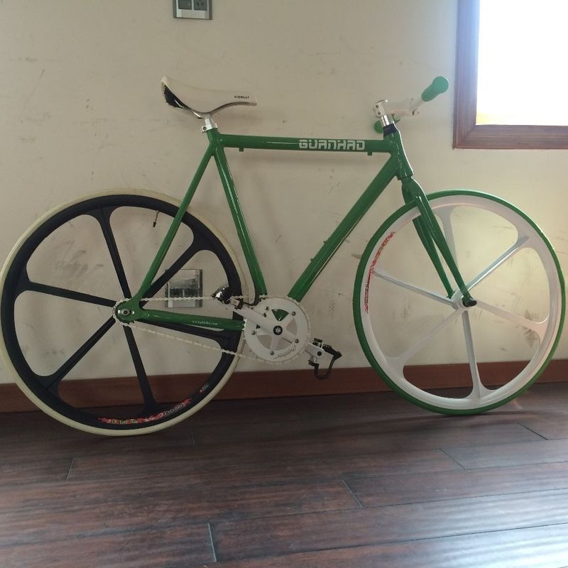 Legatura di alluminio 700C Bicicicletta a marcia fissa Bicicleta stradale fissa con cerchietta di alluminio e resistente