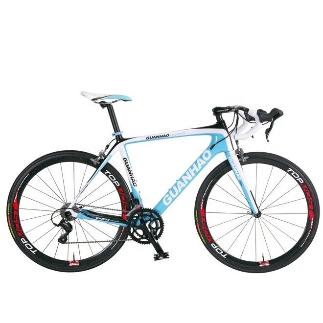 Bici da corsa in fibra di carbonio con pedale ordinario